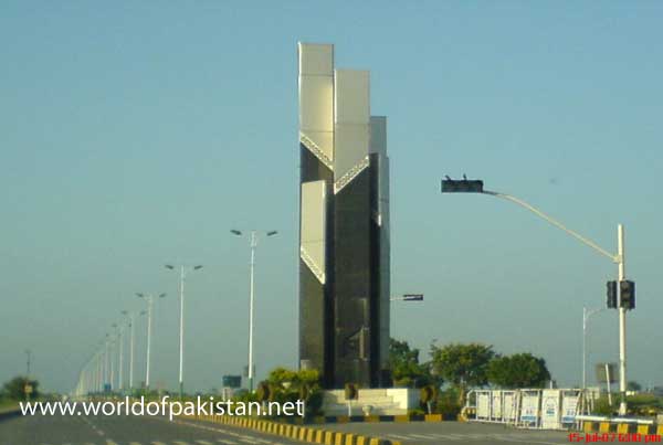 Monument in Phase 6 Defence Housing Authority Lahore.r